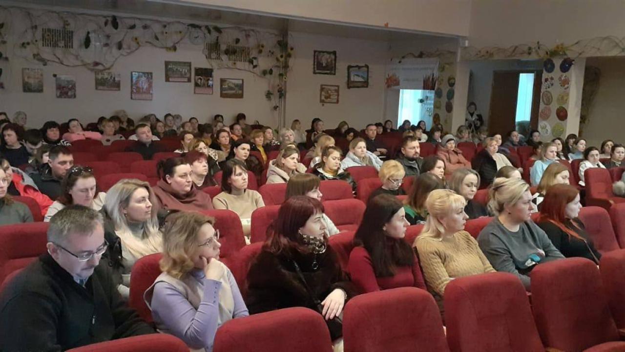 Дайджест новин з візитів освітньої команди до громад